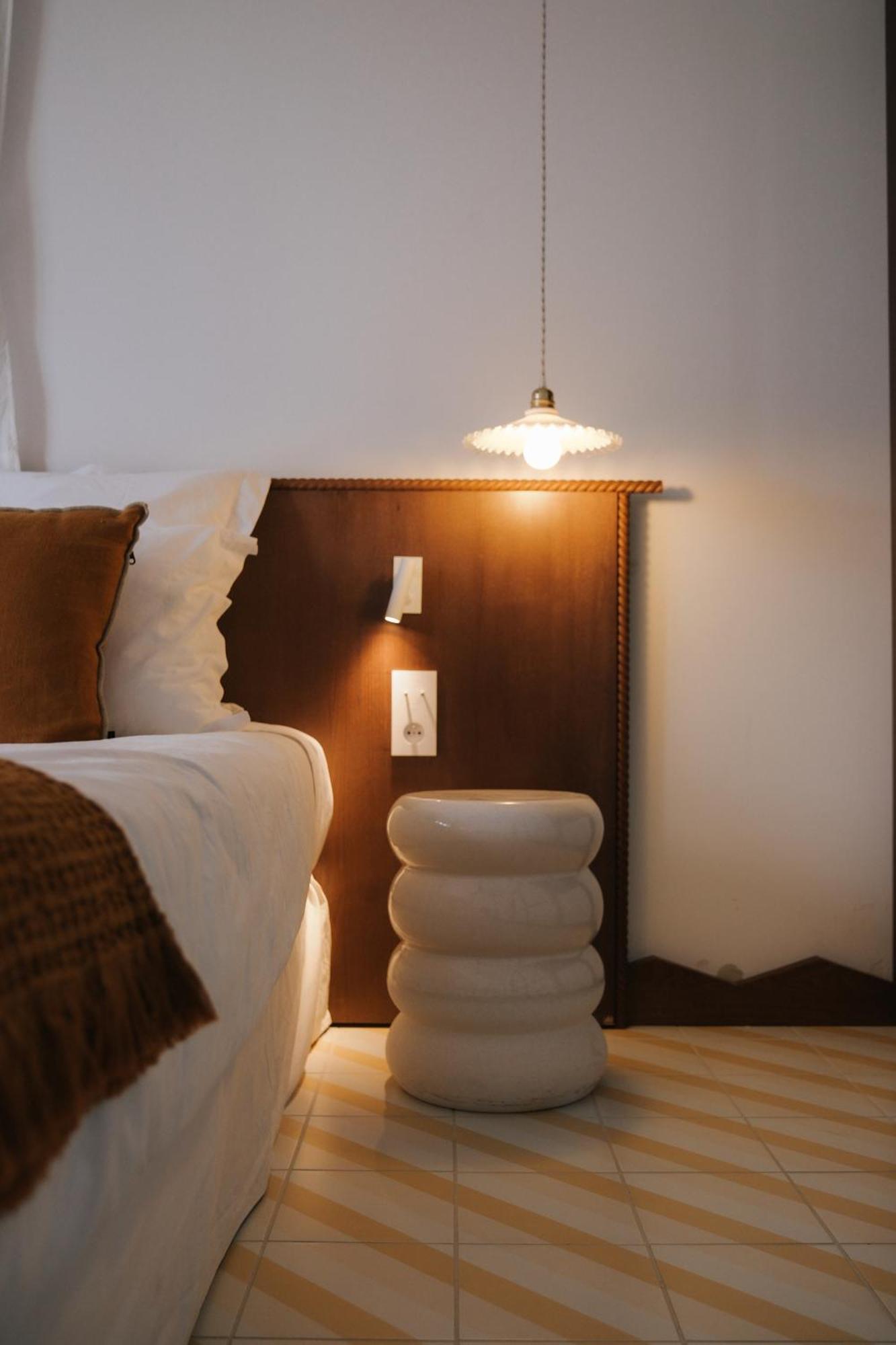 Boutique Hotel Responsable Et Restaurant Basgi Basgi Сен-Флоран Екстер'єр фото